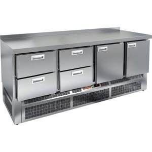 Стол холодильный среднетемпературный HiCold GNE 2211/TN